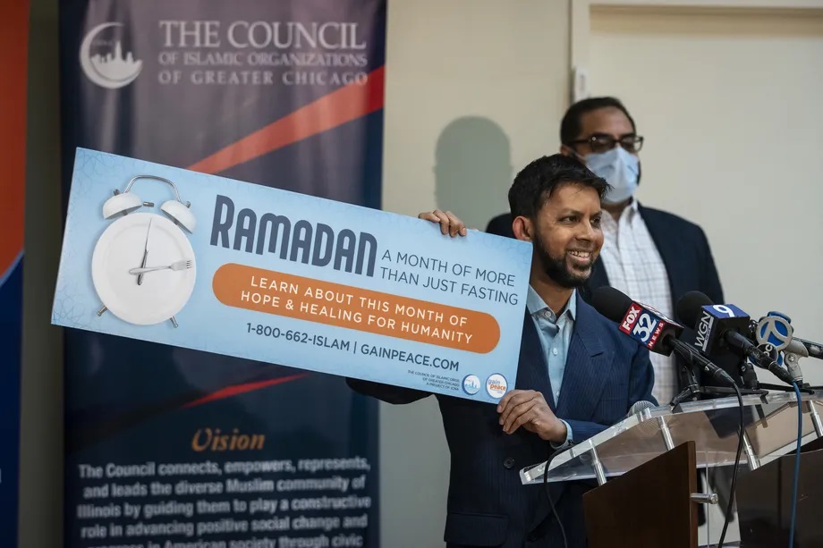 Chicago Muslims Launch Ramadan Outreach Campaign - About Islam