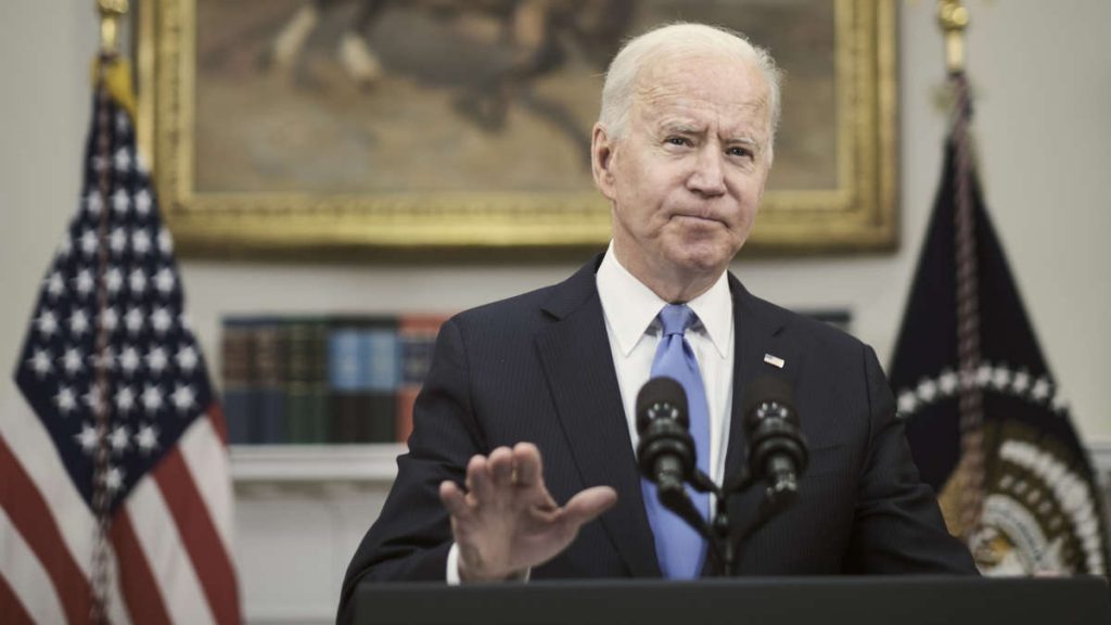 US President Joe Biden (Photo by T.J. Kirkpatrick-Pool/Getty Images)