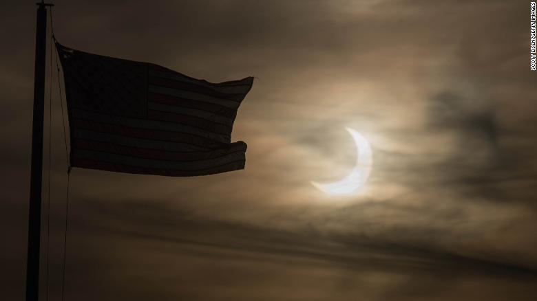 Check Amazing Photos of 'Ring of Fire' Solar Eclipse - About Islam