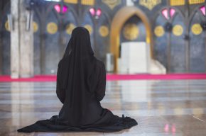 Can Women Perform Friday Prayer?