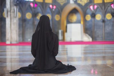 Can Women Perform Friday Prayer?