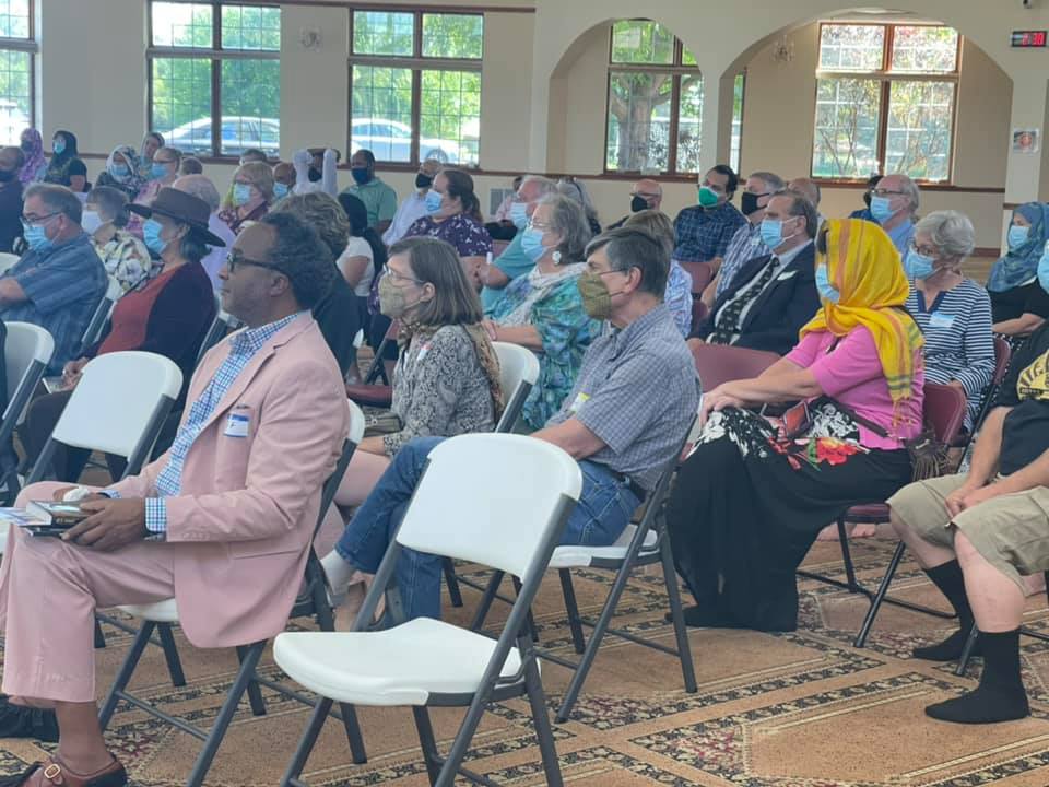 Illinois Mosque Opens Doors to Neighbors - About Islam