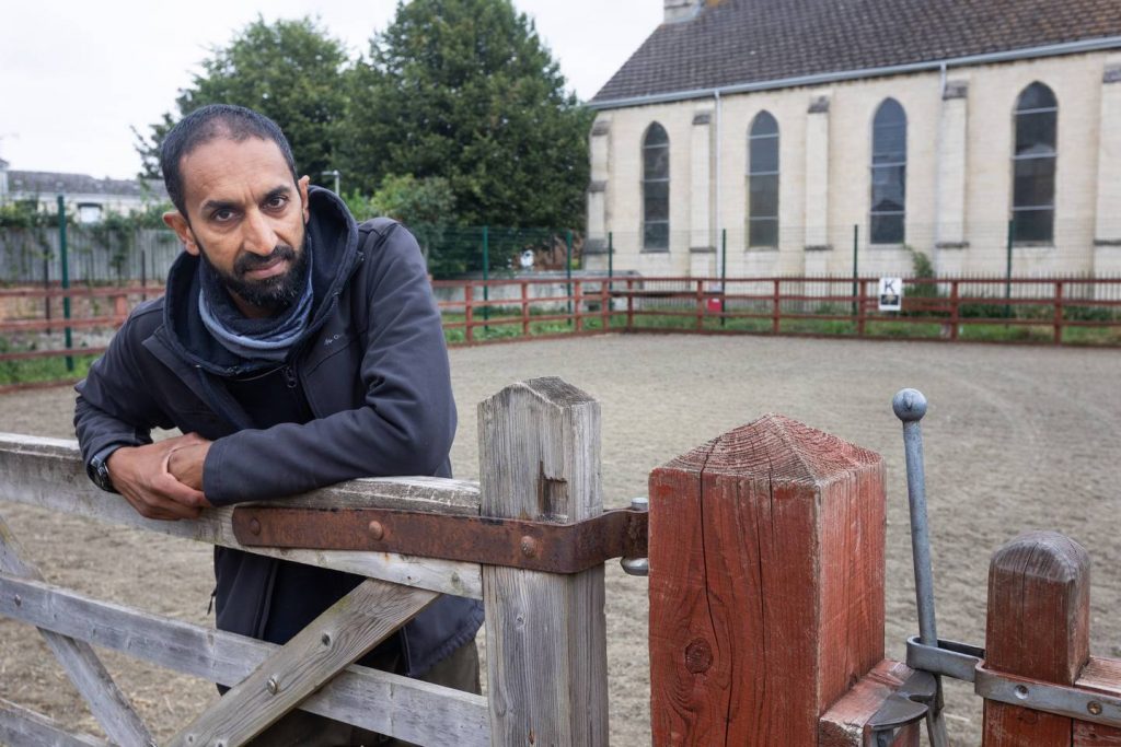Story Behind Gloucester Muslim Horse Riding School - About Islam