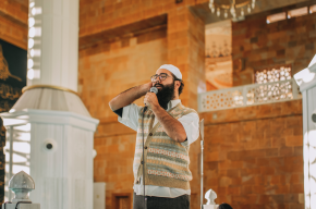 Muslim man is giving adhan in mosque-How How Did the Adhan Start?