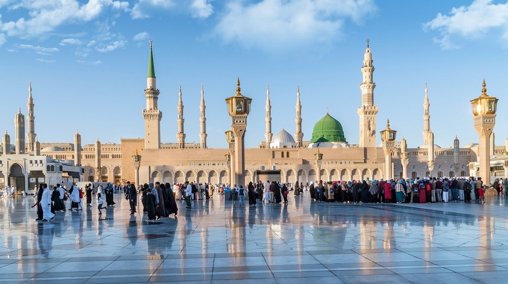 Madinah Ranked World's Safest City for Solo Female Travelers - About Islam