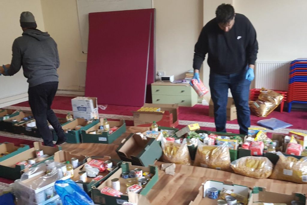 Mosque Volunteers Help South Wales Less Fortunate - About Islam