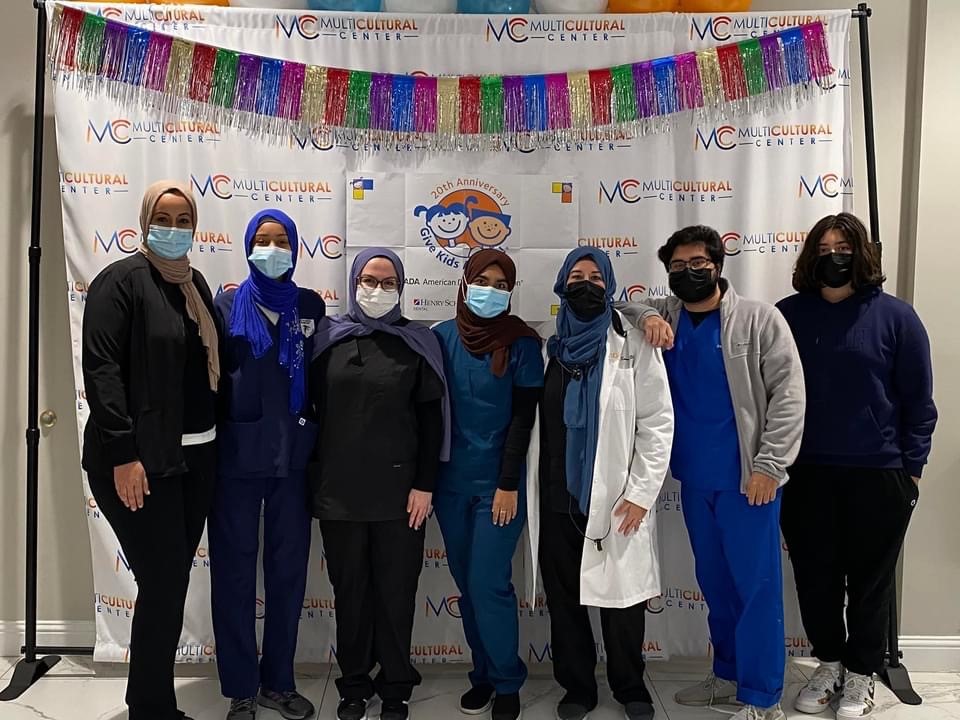 Houston Muslim Dentists Give Kids Free Healthy Smile - About Islam
