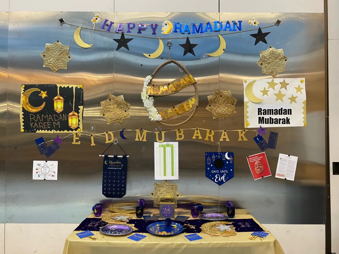 Canadian School Supports Muslim Students during Ramadan About Islam