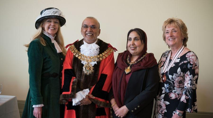 Bolton Appoints First Ever Muslim Mayor - About Islam