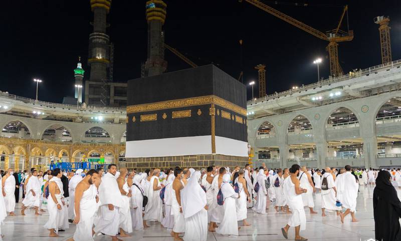 Kaa`bah Kiswah Raised to Signify Start of Hajj 1443 - About Islam