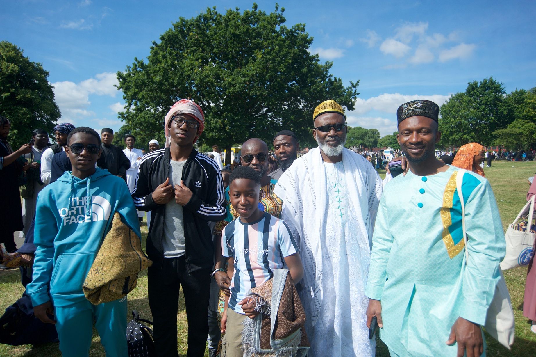 Thousands Gather for Birmingham's Big `Eid Celebrations - About Islam