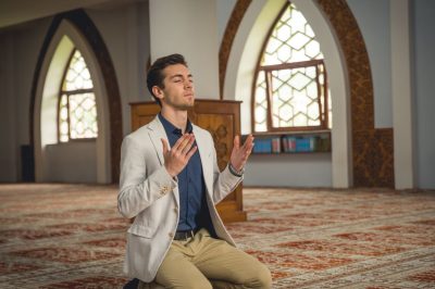 Allah N’a Pas Besoin De Notre Prière – Pourquoi Est-Elle Obligatoire