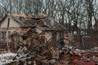 a-house-destroyed-by-a-disaster-What a Muslim Should Do in Times of Hardship?