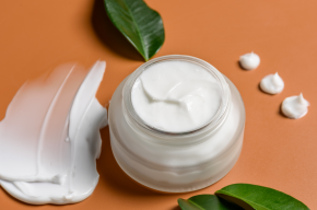 glass-skin-cream-jar-Can I Use Skin Lightening Cream?