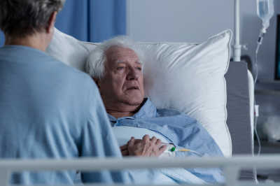 sick-senior-man-with-alzheimer-Say This Dua 7 Times When You Visit the Sick