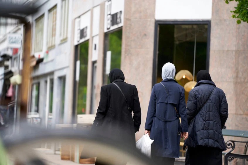 Danish Gov’t Rejects Plan to Ban Hijab in Schools | About Islam