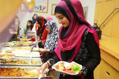 Montreal Businesses Host Bazaar to Prepare for Ramadan - About Islam