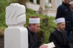 Imam reading quran at Islamic funeral -Christian Family Refuse to Bury Grandmother Islamically