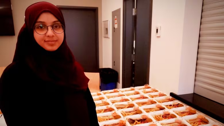 Muslim Students’ Association vice president Jannath Naveed is one of the people offering free iftar meals to students. (Andrea McGuire/CBC)
