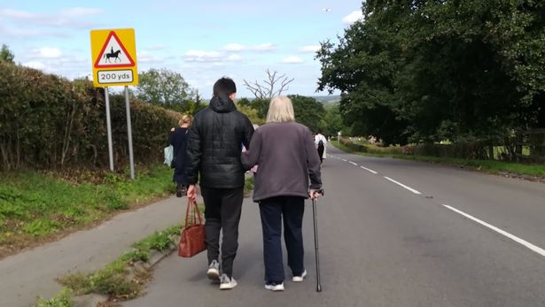 Partially-Blind 86-yr-Old Woman Walks 13 Miles to Raise Funds for First Mosque in Egham - About Islam