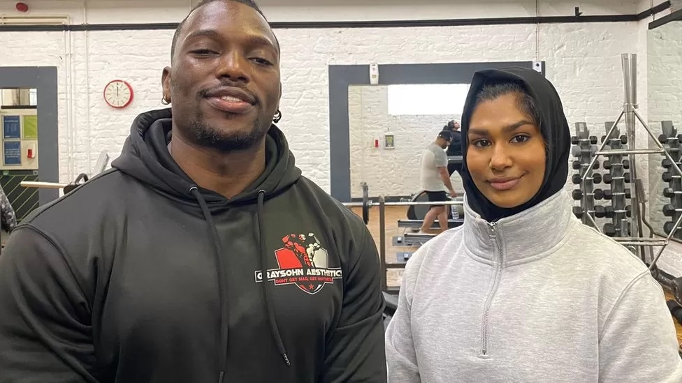 Muslim Powerlifter's Passion Changes Sport's Dress Code - About Islam