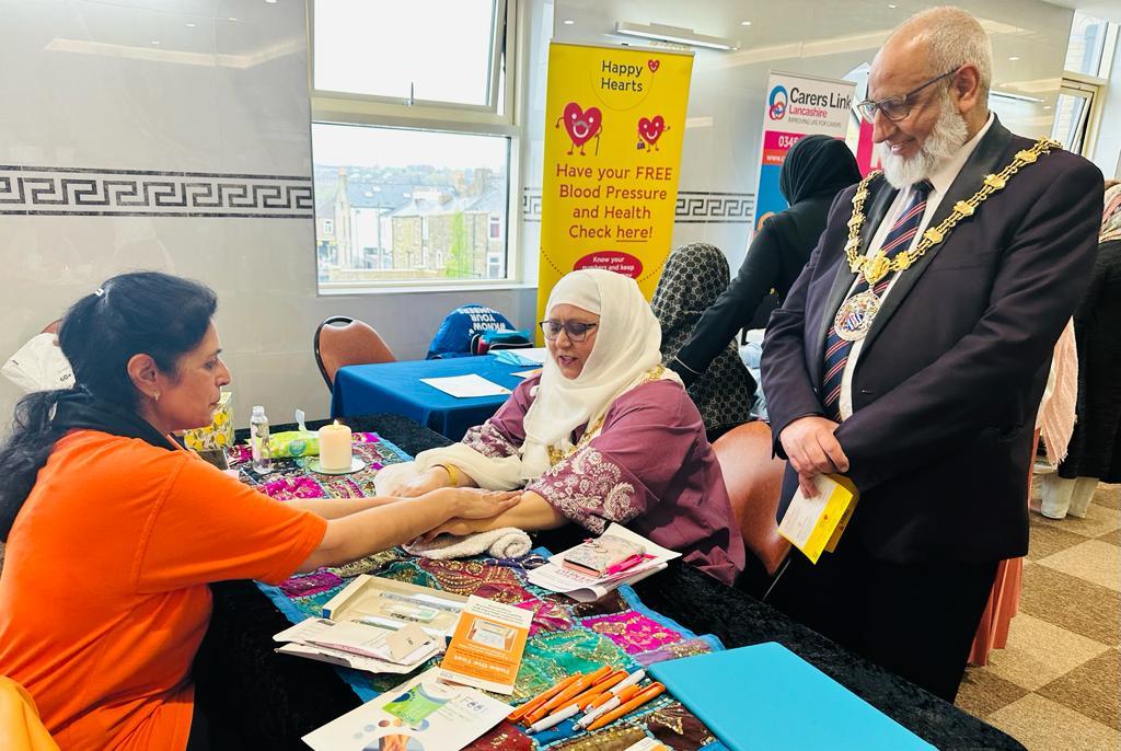 Mosque Hailed for Hosting Cancer Awareness & Health Day - About Islam