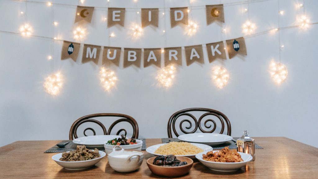 Celebrating Eid on a Budget - Tips for Housewives - About Islam