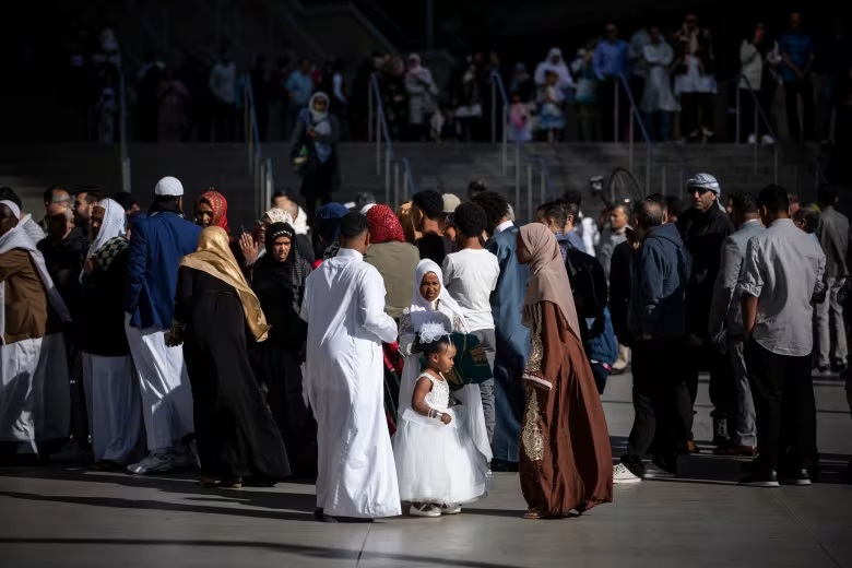 Are You in Canada? Here Are Eid Al-Adha Prayer Locations - About Islam