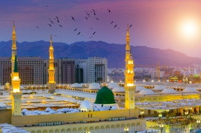 Al-masjid alnabawi-Can You Leave the Mosque after Adhan?
