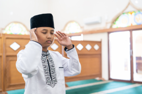 Muslim kid praying in mosque -Conditions of the Muezzin