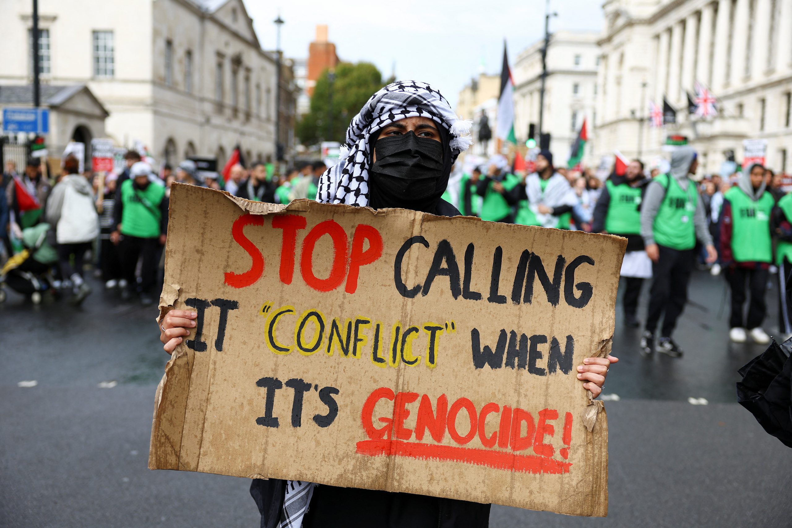 100,000 People Rally in London against Gaza War - About Islam