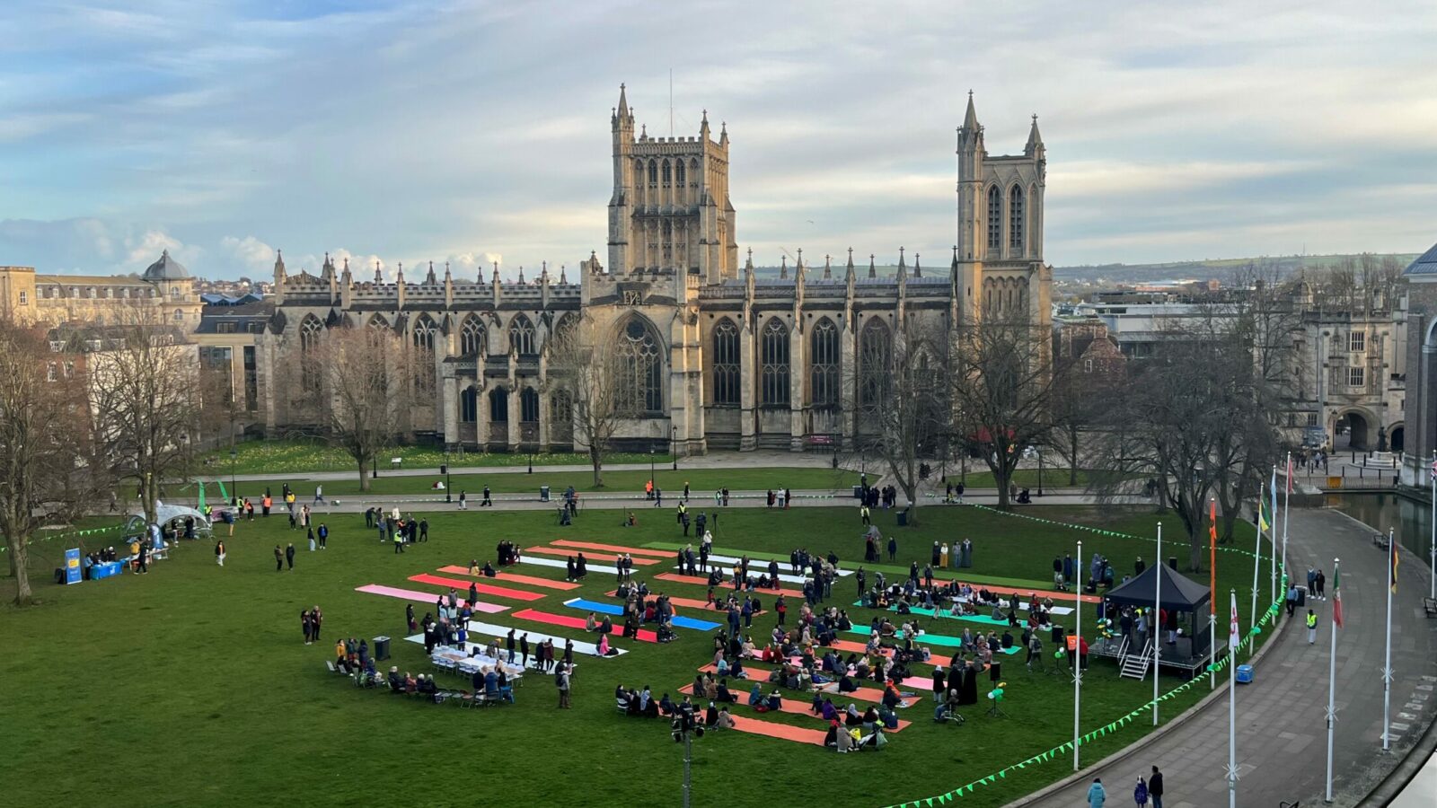 Bristol Cathedral Hosts Grand Ramadan Iftar | About Islam