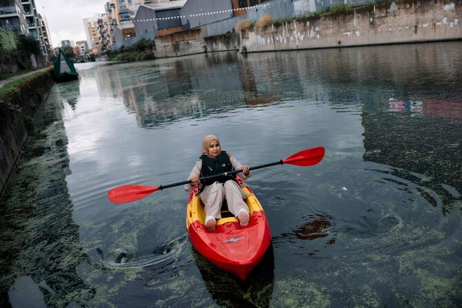 Muslim Women in East London Break Stereotypes in Water Sports - About Islam