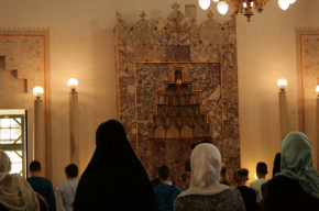 Muslim women in mosque