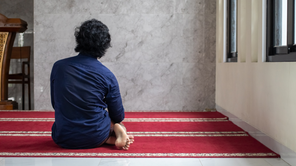 Muslim praying in mosque-How to Respond to Islamophobia in the West