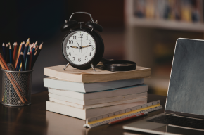 Is It Halal to Clock In Before Work Opens?