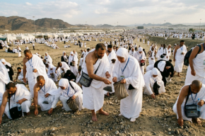 Can Pilgrims Collect Pebbles for Jamarat Outside Muzdalifah?